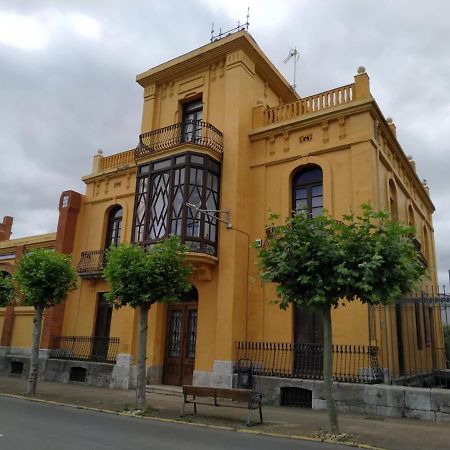 Edificio Valles Del Lupulo Astorga Exteriör bild